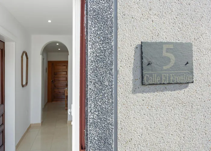 Casa Patas De Patos * La Sabinita