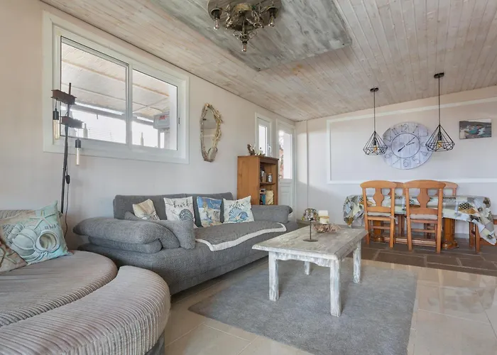 Casa Patas De Patos * La Sabinita