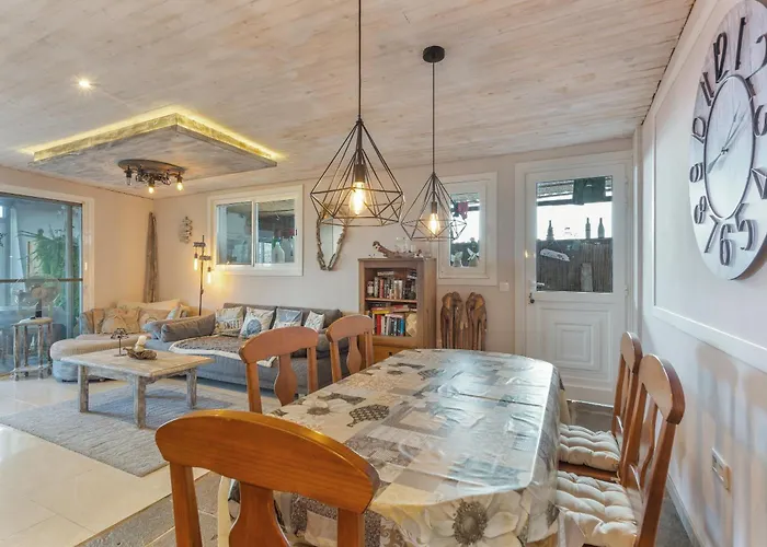 Casa Patas De Patos * La Sabinita